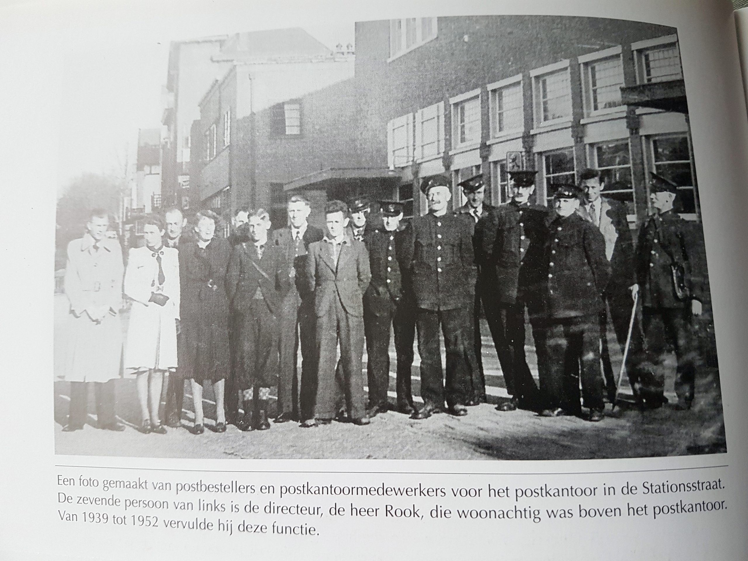 Anton Rook (Postmaster) in front of the Ermelo Post Office with postal workers.